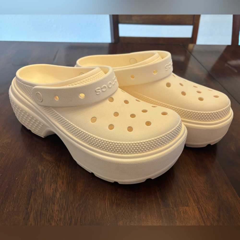 CROC Iconic Comfort Platform | MEN SIZE 11, WOMAN SIZE 12